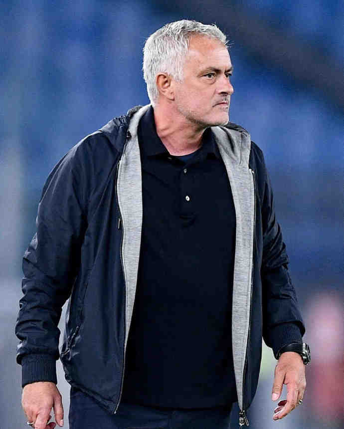 关于费耶诺德内部会议纪要流出:清晨再遭质疑,意大利杯使命明确,阵容厚度经受考验的信息 关于费耶诺德内部会议纪要流出:清晨再遭质疑,意大利杯使命明确,阵容厚度经受考验的信息