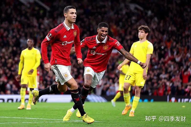 关于费耶诺德内部会议纪要流出:清晨再遭质疑,意大利杯使命明确,阵容厚度经受考验的信息 关于费耶诺德内部会议纪要流出:清晨再遭质疑,意大利杯使命明确,阵容厚度经受考验的信息