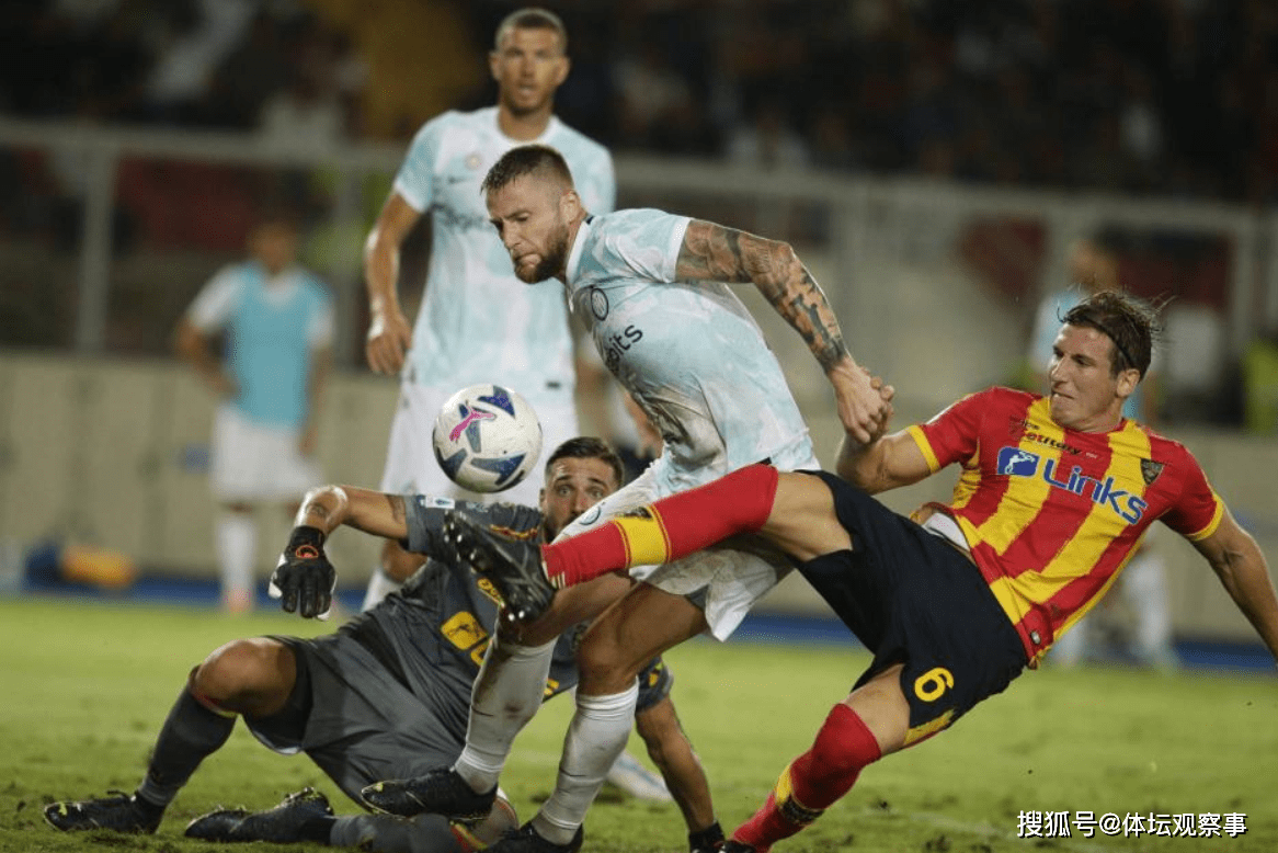 关于本菲卡内部会议纪要流出——今晨内部沟通,意甲使命明确,心理建设被强调的信息 关于本菲卡内部会议纪要流出——今晨内部沟通,意甲使命明确,心理建设被强调的信息