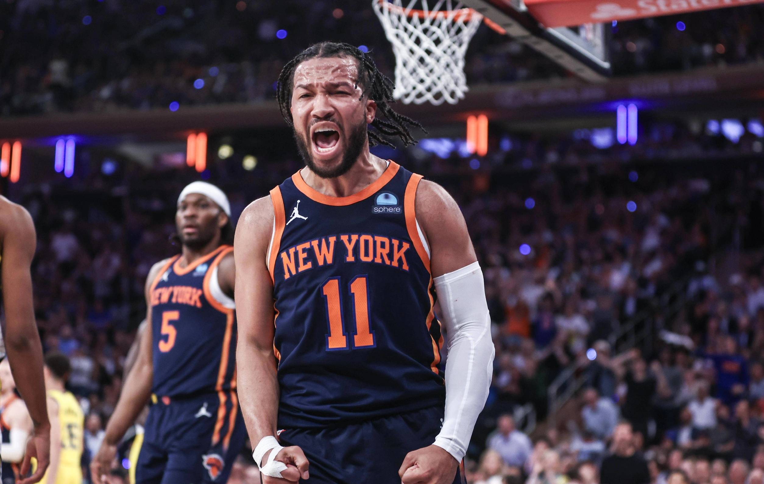 赛后CBA季后赛传出新动向；纽约尼克斯主帅复盘；管理层表态——信心回归；年轻球员得到机会的简单介绍