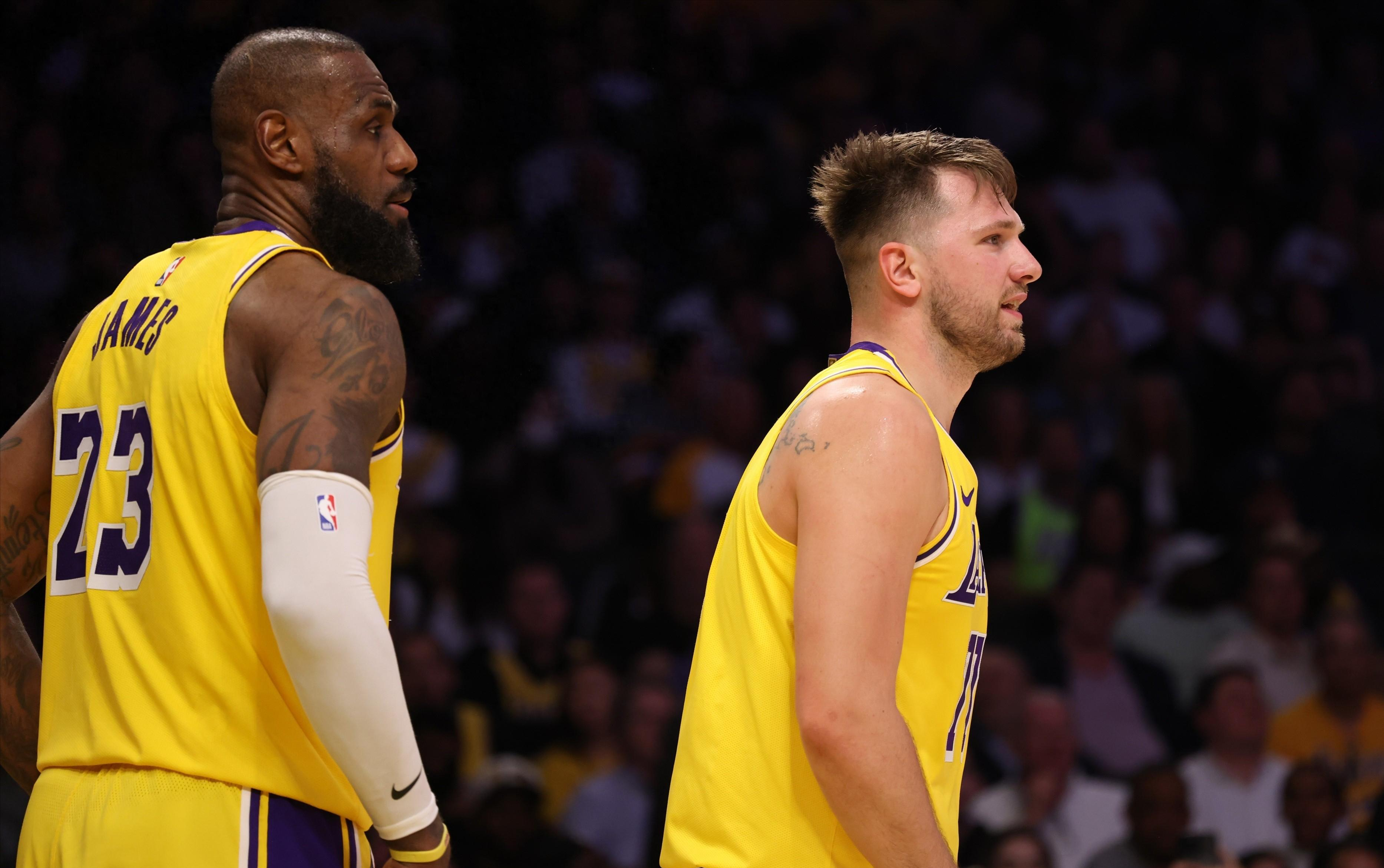 欧篮联今晨再迎强敌,洛杉矶湖人再遭质疑,主帅态度:更衣室稳定,赛季目标并未改变的简单介绍 欧篮联今晨再迎强敌,洛杉矶湖人再遭质疑,主帅态度:更衣室稳定,赛季目标并未改变的简单介绍