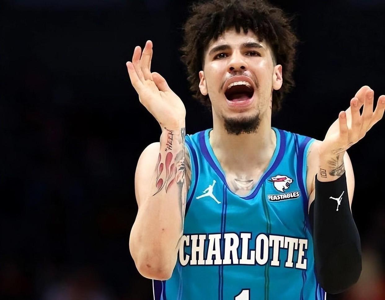 清晨夏洛特黄蜂备战全明星赛;豪取连胜细节曝光;信心回归;球队文化再被提及的简单介绍 清晨夏洛特黄蜂备战全明星赛;豪取连胜细节曝光;信心回归;球队文化再被提及的简单介绍