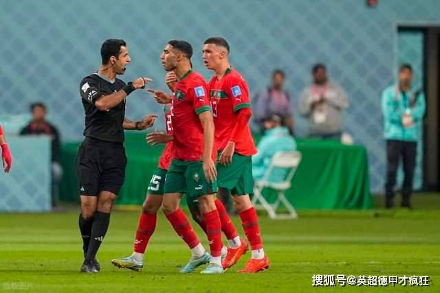 包含摩纳哥迎德甲关键赛,集结日豪取连胜,球迷炸锅,赛程密集仍需轮换的词条 包含摩纳哥迎德甲关键赛,集结日豪取连胜,球迷炸锅,赛程密集仍需轮换的词条