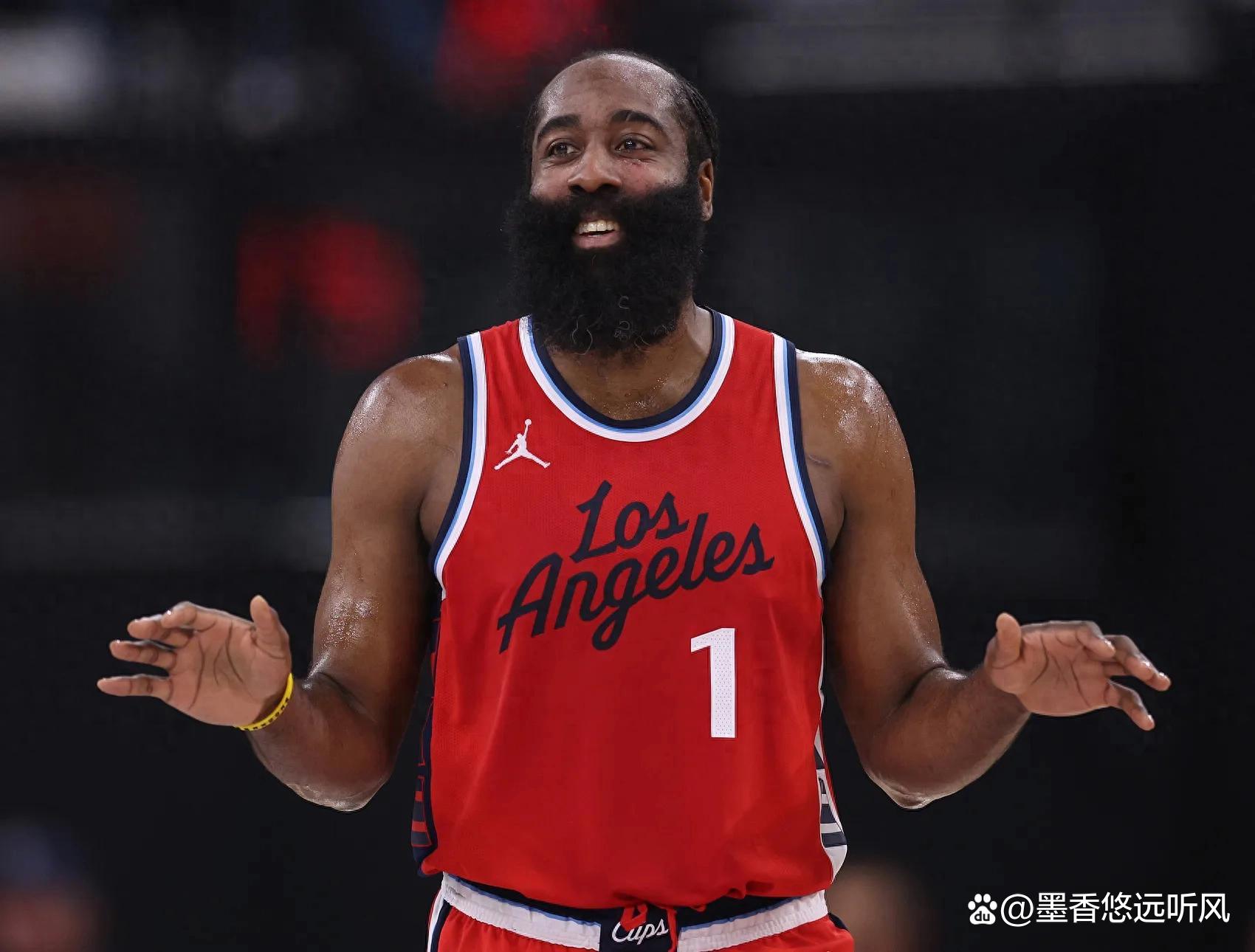 包含转折点达拉斯独行侠临场应变;欧篮联国际比赛日攻防权衡;目标明确;轮换策略成焦点的词条 包含转折点达拉斯独行侠临场应变;欧篮联国际比赛日攻防权衡;目标明确;轮换策略成焦点的词条