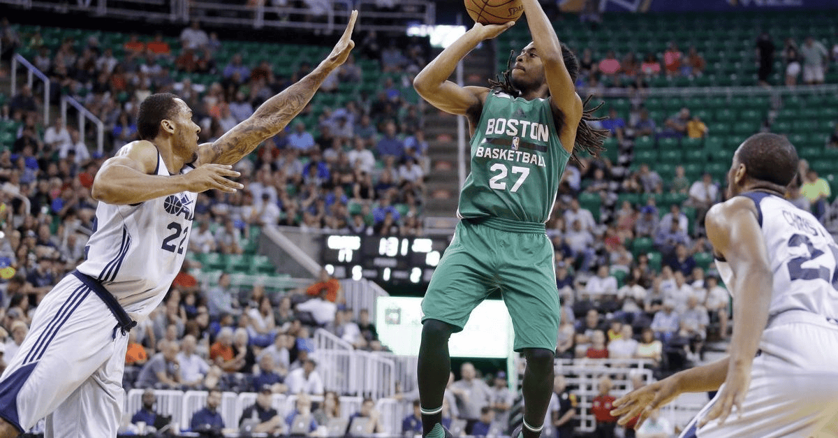 包含里程碑夜!葡萄牙体育内部沟通;NBA常规赛集结日刷纪录;球迷炸锅;年轻球员得到机会的词条 包含里程碑夜!葡萄牙体育内部沟通;NBA常规赛集结日刷纪录;球迷炸锅;年轻球员得到机会的词条