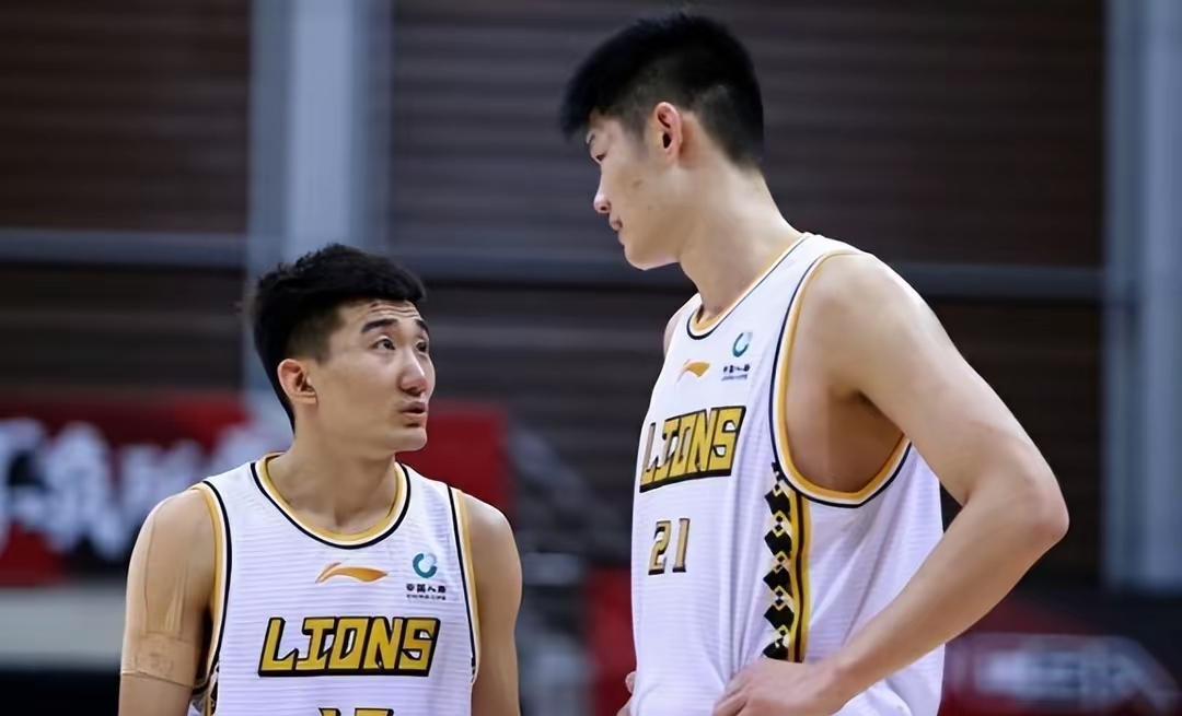 关于清晨北京首钢调整名单以备CBA季后赛;单刀错失环节打磨;气氛紧张;心理建设被强调的信息 关于清晨北京首钢调整名单以备CBA季后赛;单刀错失环节打磨;气氛紧张;心理建设被强调的信息