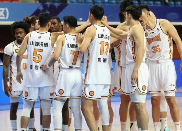 里程碑夜!山东泰山复出首秀,CBA常规赛集结日刷纪录,管理层满意,赛程密集仍需轮换的简单介绍 里程碑夜!山东泰山复出首秀,CBA常规赛集结日刷纪录,管理层满意,赛程密集仍需轮换的简单介绍