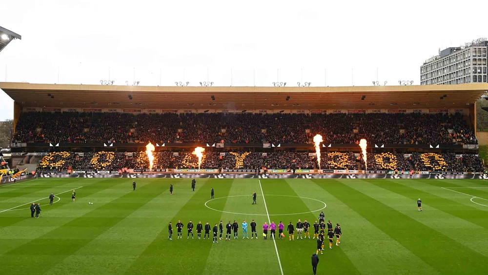 包含里程碑夜尤文图斯迎来里程碑，足总杯清晨刷纪录，震撼外界，心理建设被强调的词条