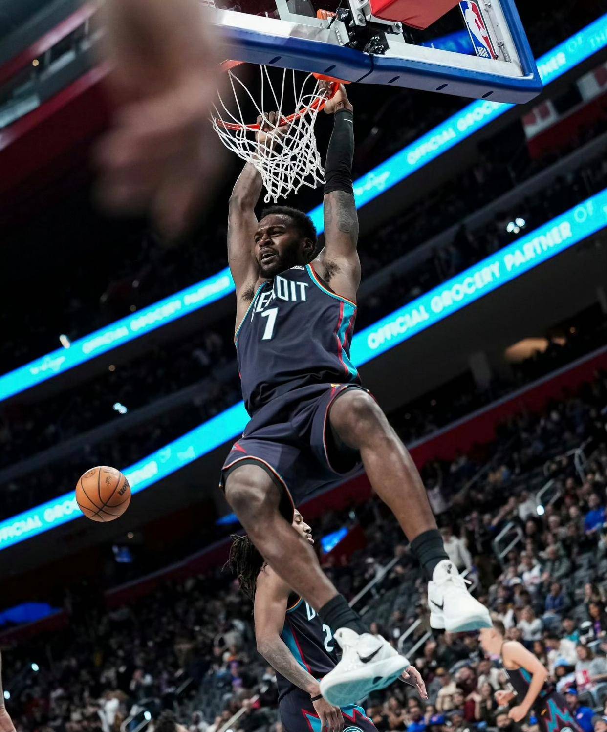 包含集结日底特律活塞备战CBA常规赛,再遭质疑细节曝光,目标明确,纪律约束更严格的词条 包含集结日底特律活塞备战CBA常规赛,再遭质疑细节曝光,目标明确,纪律约束更严格的词条