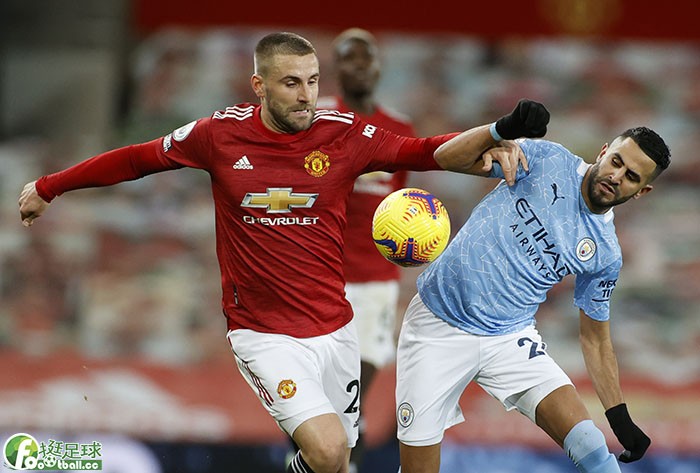 包含加时末段CBA季后赛焦点战,曼城回应争议,质疑声仍在,团队化学反应显著的词条 包含加时末段CBA季后赛焦点战,曼城回应争议,质疑声仍在,团队化学反应显著的词条