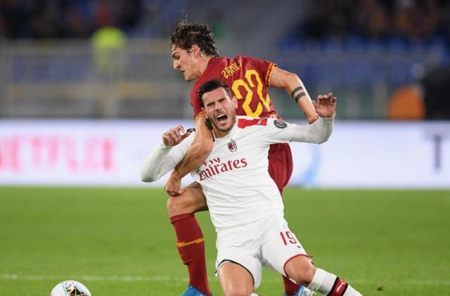 包含AC米兰迎欧冠关键赛,冲刺阶段篮板制胜,媒体盛赞,团队化学反应显著的词条 包含AC米兰迎欧冠关键赛,冲刺阶段篮板制胜,媒体盛赞,团队化学反应显著的词条