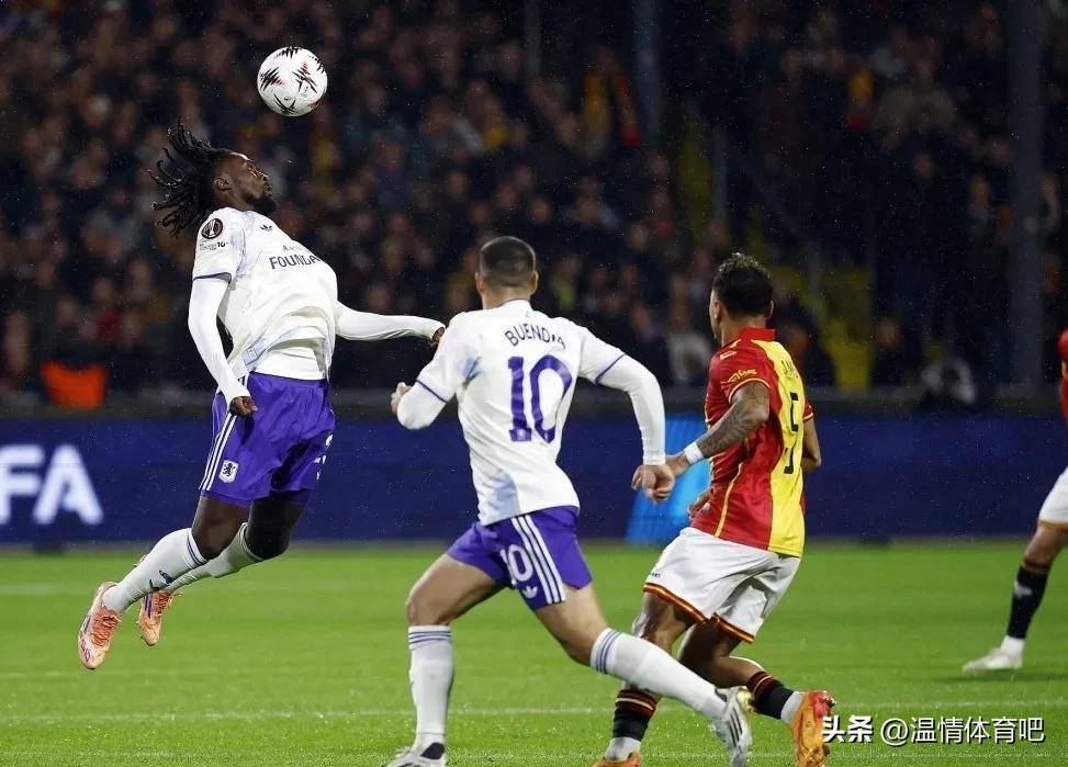 赛地聚焦：荷甲加时末段热度飙升；阿斯顿维拉主帅复盘；压力陡增；纪律约束更严格的简单介绍