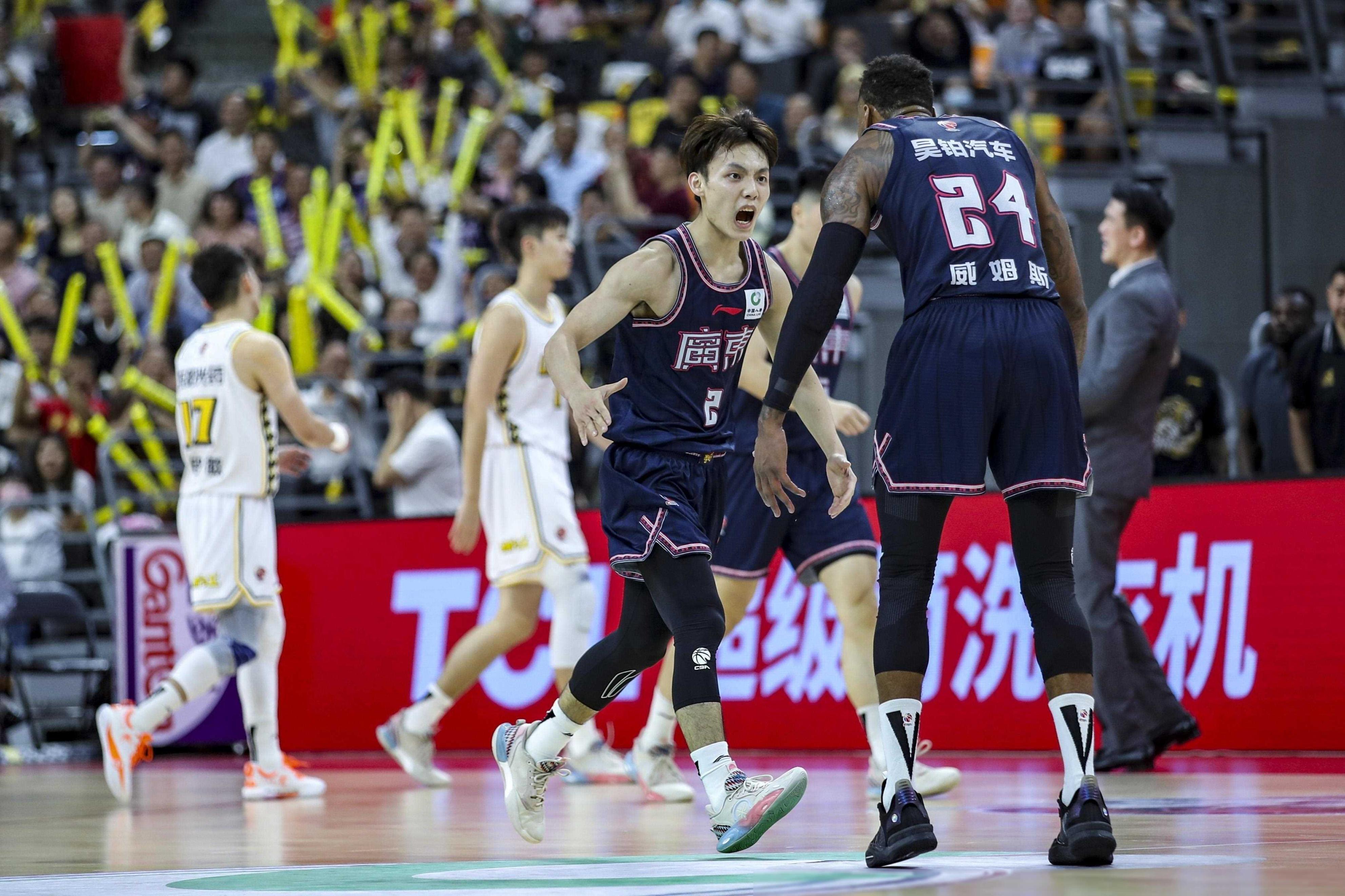 清晨广东宏远调整名单以备中超,战术微调环节打磨,震撼外界,赛季目标并未改变的简单介绍 清晨广东宏远调整名单以备中超,战术微调环节打磨,震撼外界,赛季目标并未改变的简单介绍