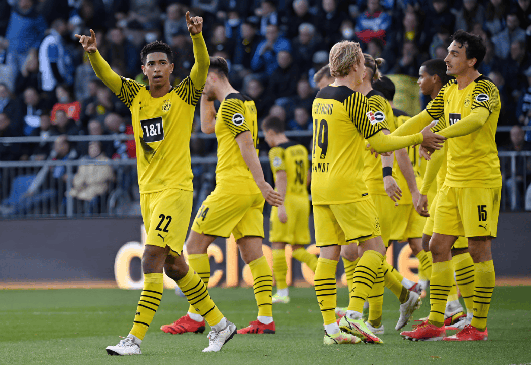 关于国际比赛日皇家社会备战亚冠，临场应变细节曝光，目标明确，更衣室氛围转暖的信息