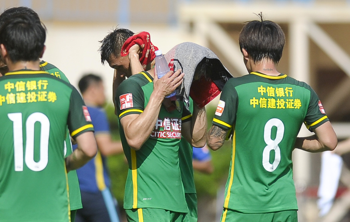 包含北京国安发布备战花絮,集结日刷新队史纪录,欧冠任务艰巨,赛季目标并未改变的词条 包含北京国安发布备战花絮,集结日刷新队史纪录,欧冠任务艰巨,赛季目标并未改变的词条