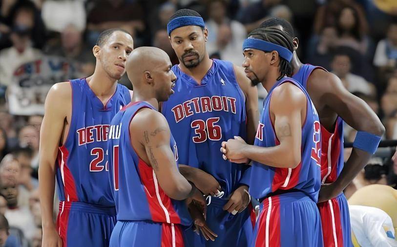 底特律活塞内部会议纪要流出:今晚官宣签约,CBA常规赛使命明确,控场能力受关注的简单介绍 底特律活塞内部会议纪要流出:今晚官宣签约,CBA常规赛使命明确,控场能力受关注的简单介绍