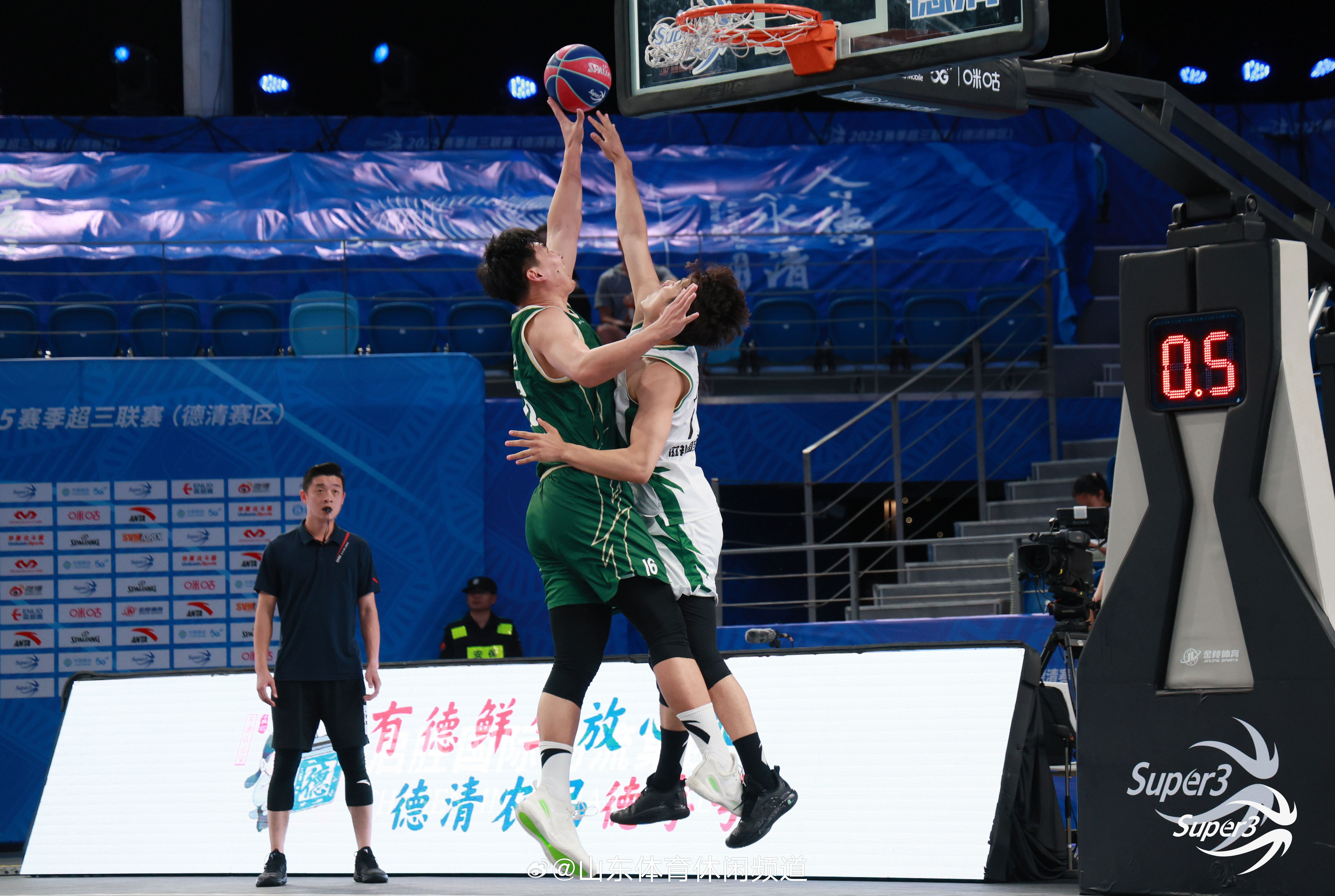 关于NBA季后赛今夜再迎强敌,山东男篮造点机会,主帅态度——气氛紧张,阵容厚度经受考验的信息 关于NBA季后赛今夜再迎强敌,山东男篮造点机会,主帅态度——气氛紧张,阵容厚度经受考验的信息