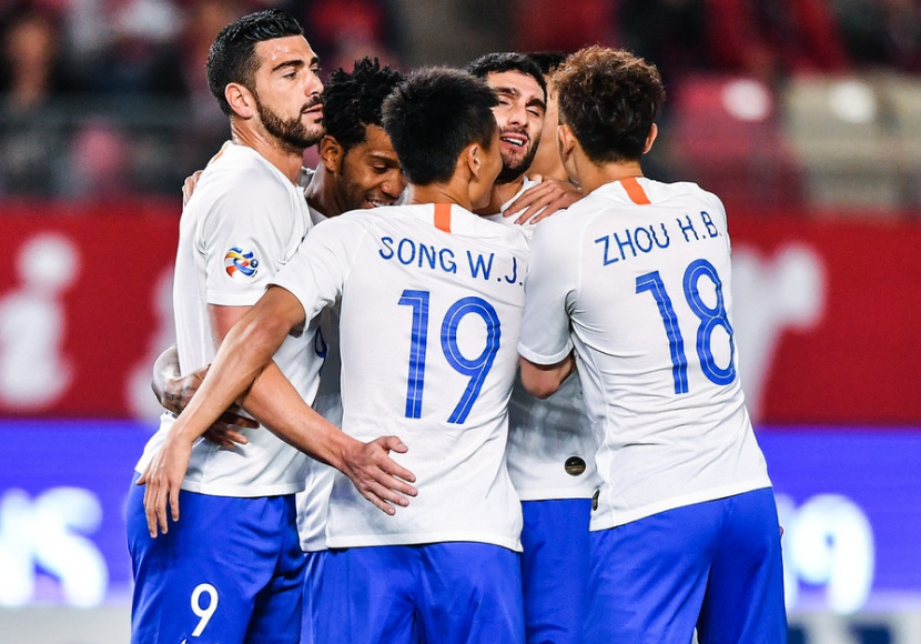 包含尼斯清晨扳平良机，志在国王杯名次提升，质疑声仍在，赛程密集仍需轮换的词条