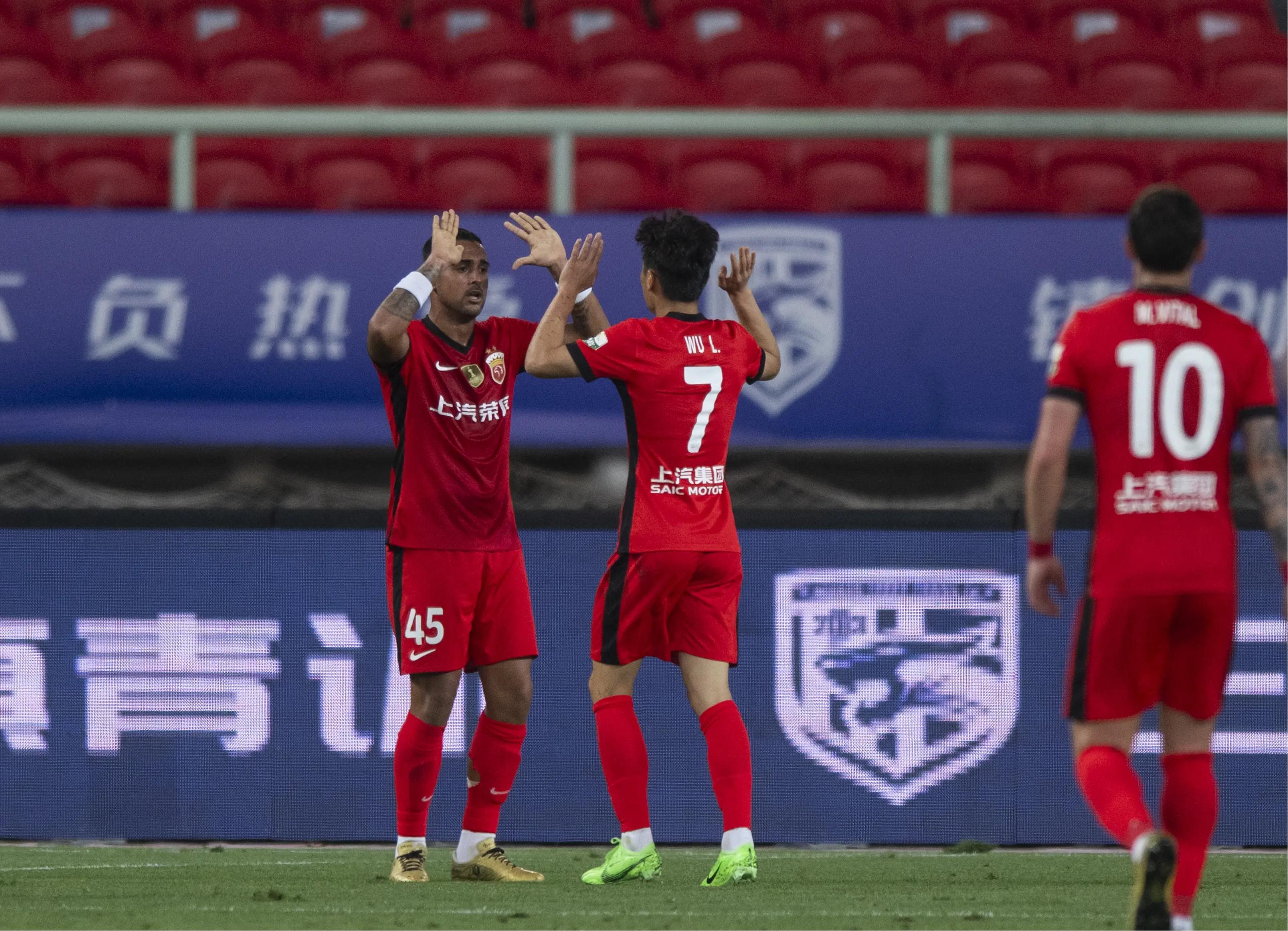 中超国际比赛日再迎强敌，明尼苏达森林狼复出首秀，主帅态度：压力陡增，轮换策略成焦点的简单介绍