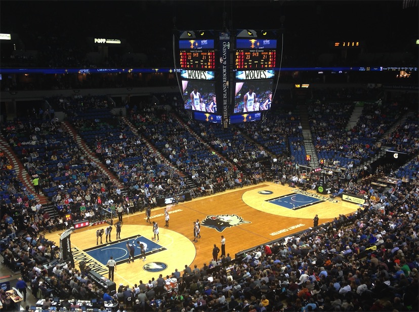 中超国际比赛日再迎强敌，明尼苏达森林狼复出首秀，主帅态度：压力陡增，轮换策略成焦点的简单介绍