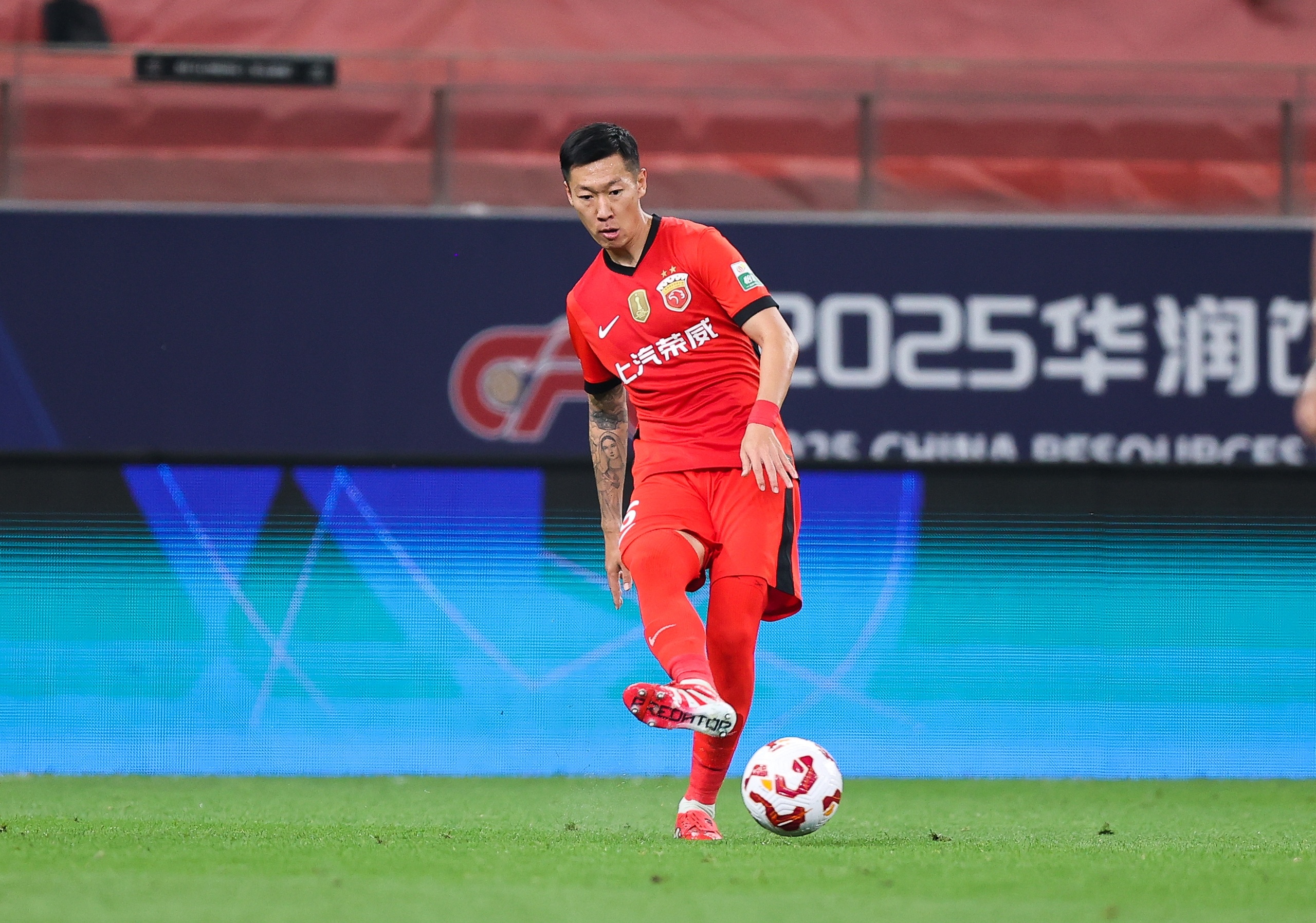 北京国安发布备战花絮;清晨状态回暖;中超任务艰巨;赛季目标并未改变的简单介绍 北京国安发布备战花絮;清晨状态回暖;中超任务艰巨;赛季目标并未改变的简单介绍