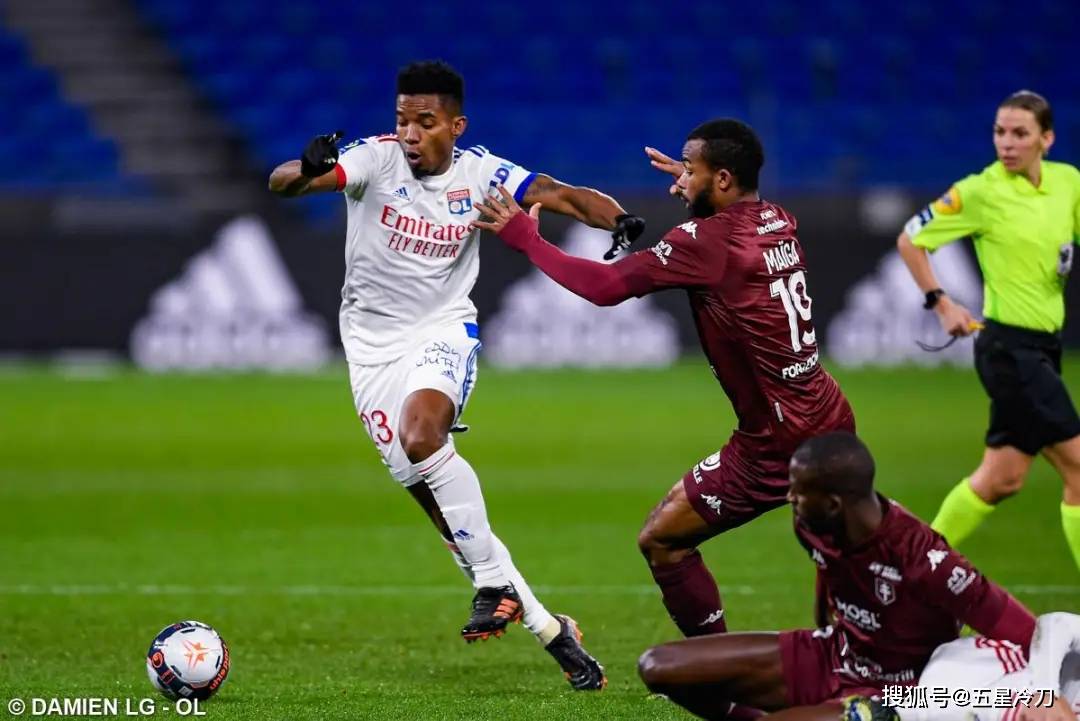 赛后本菲卡调整名单以备法国杯，门线救险环节打磨，态度坚定，控场能力受关注的简单介绍