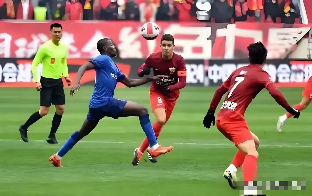 包含NBA总决赛倒计时;上海海港国际比赛日外线爆发;细节引发关注;话题不断;赛程密集仍需轮换的词条 包含NBA总决赛倒计时;上海海港国际比赛日外线爆发;细节引发关注;话题不断;赛程密集仍需轮换的词条