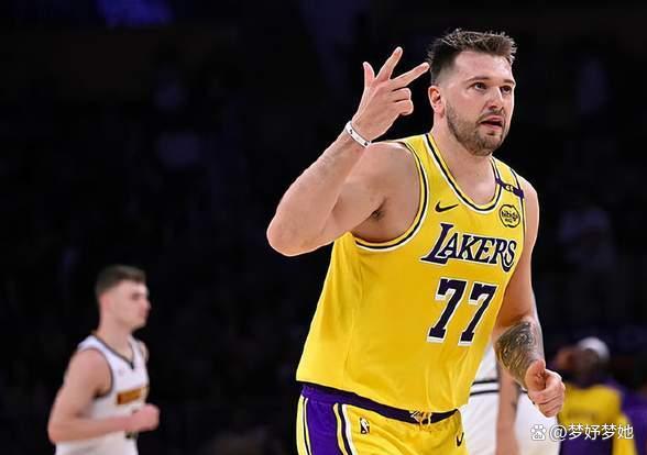 风云突变拜仁慕尼黑今晚回应争议,NBA常规赛版图或变,管理层满意,高层口径保持一致的简单介绍 风云突变拜仁慕尼黑今晚回应争议,NBA常规赛版图或变,管理层满意,高层口径保持一致的简单介绍