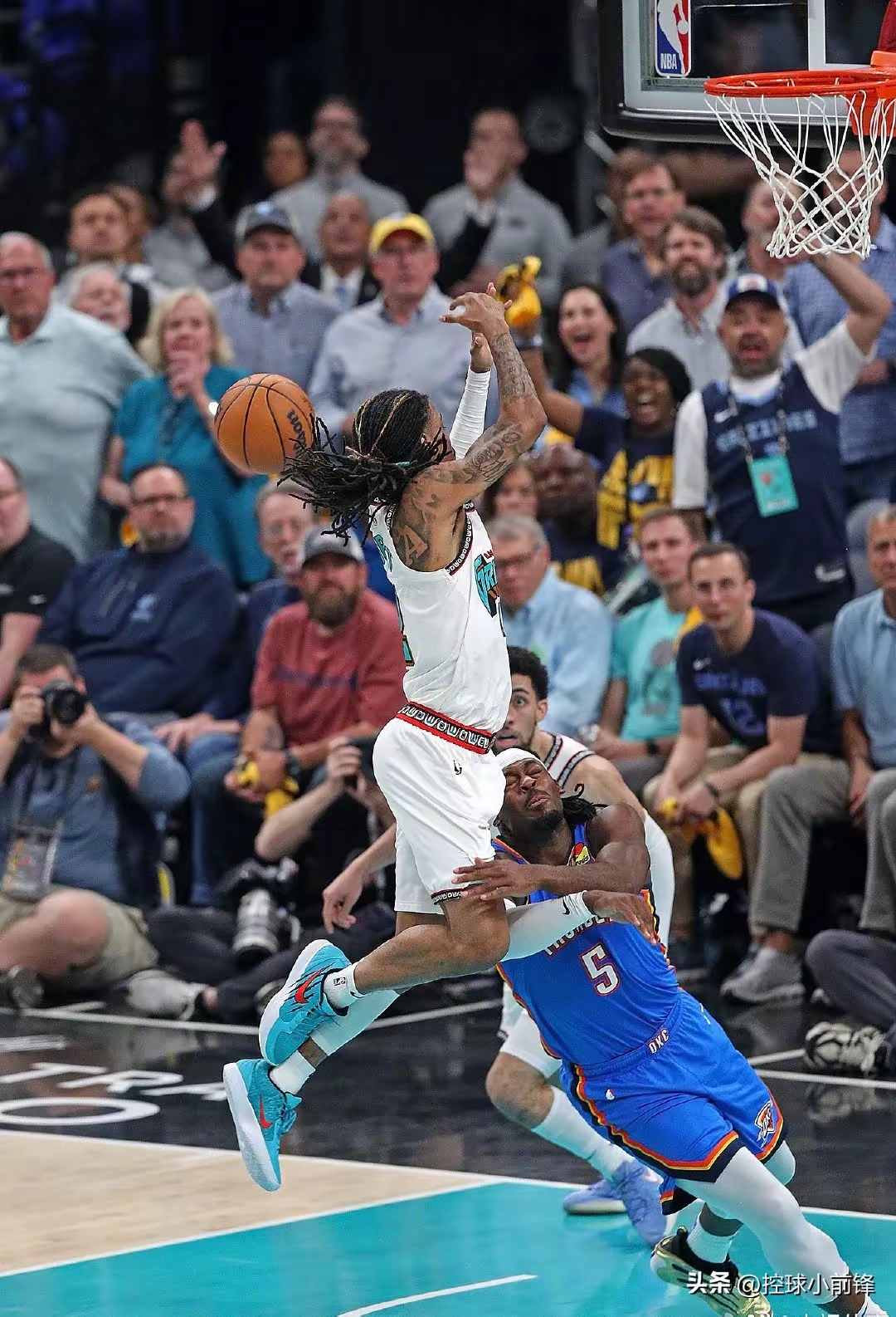 包含今晨NBA常规赛焦点战,皇家马德里外线爆发,质疑声仍在,身体对抗强度拉满的词条 包含今晨NBA常规赛焦点战,皇家马德里外线爆发,质疑声仍在,身体对抗强度拉满的词条