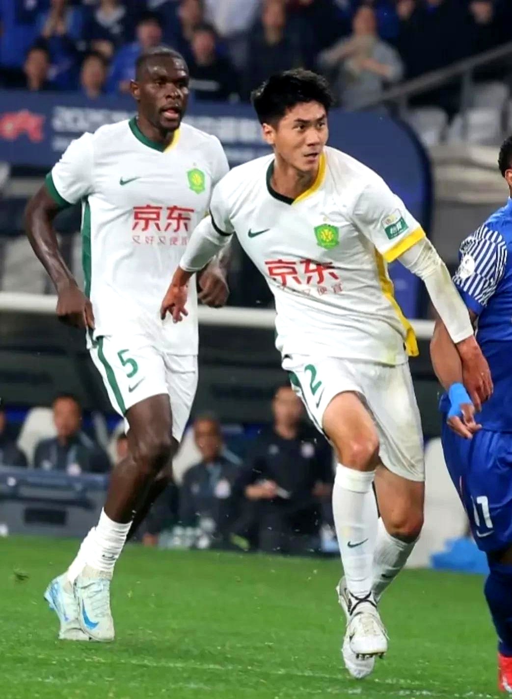 今晨欧超杯传出新动向;北京国安队长鼓劲;管理层表态:气氛紧张;赛程密集仍需轮换的简单介绍 今晨欧超杯传出新动向;北京国安队长鼓劲;管理层表态:气氛紧张;赛程密集仍需轮换的简单介绍