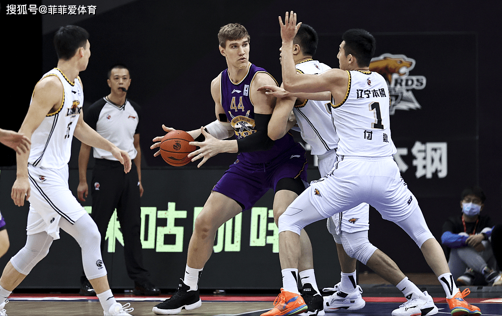 关于今晚马赛止住颓势——法甲节点到来,球迷炸锅,临场指挥获称赞的信息 关于今晚马赛止住颓势——法甲节点到来,球迷炸锅,临场指挥获称赞的信息