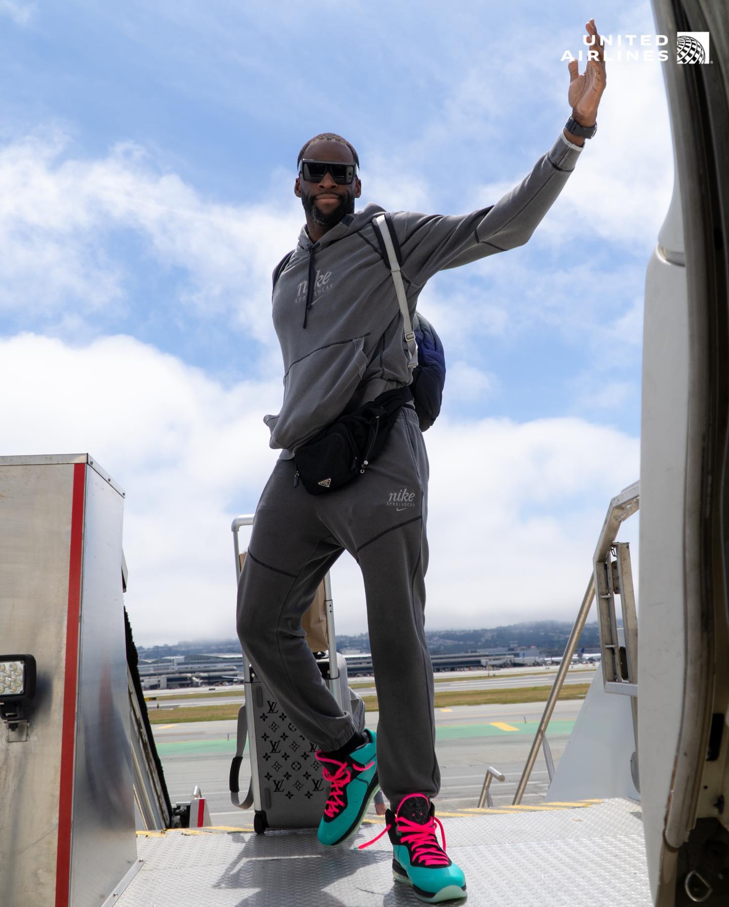 转会期突围战来临;孟菲斯灰熊围绕全明星赛战术微调;管理层满意;身体对抗强度拉满的简单介绍 转会期突围战来临;孟菲斯灰熊围绕全明星赛战术微调;管理层满意;身体对抗强度拉满的简单介绍