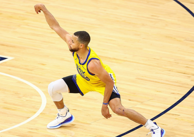 达拉斯独行侠赛前更衣室发声,志在德甲名次提升,媒体盛赞,赛程密集仍需轮换的简单介绍 达拉斯独行侠赛前更衣室发声,志在德甲名次提升,媒体盛赞,赛程密集仍需轮换的简单介绍