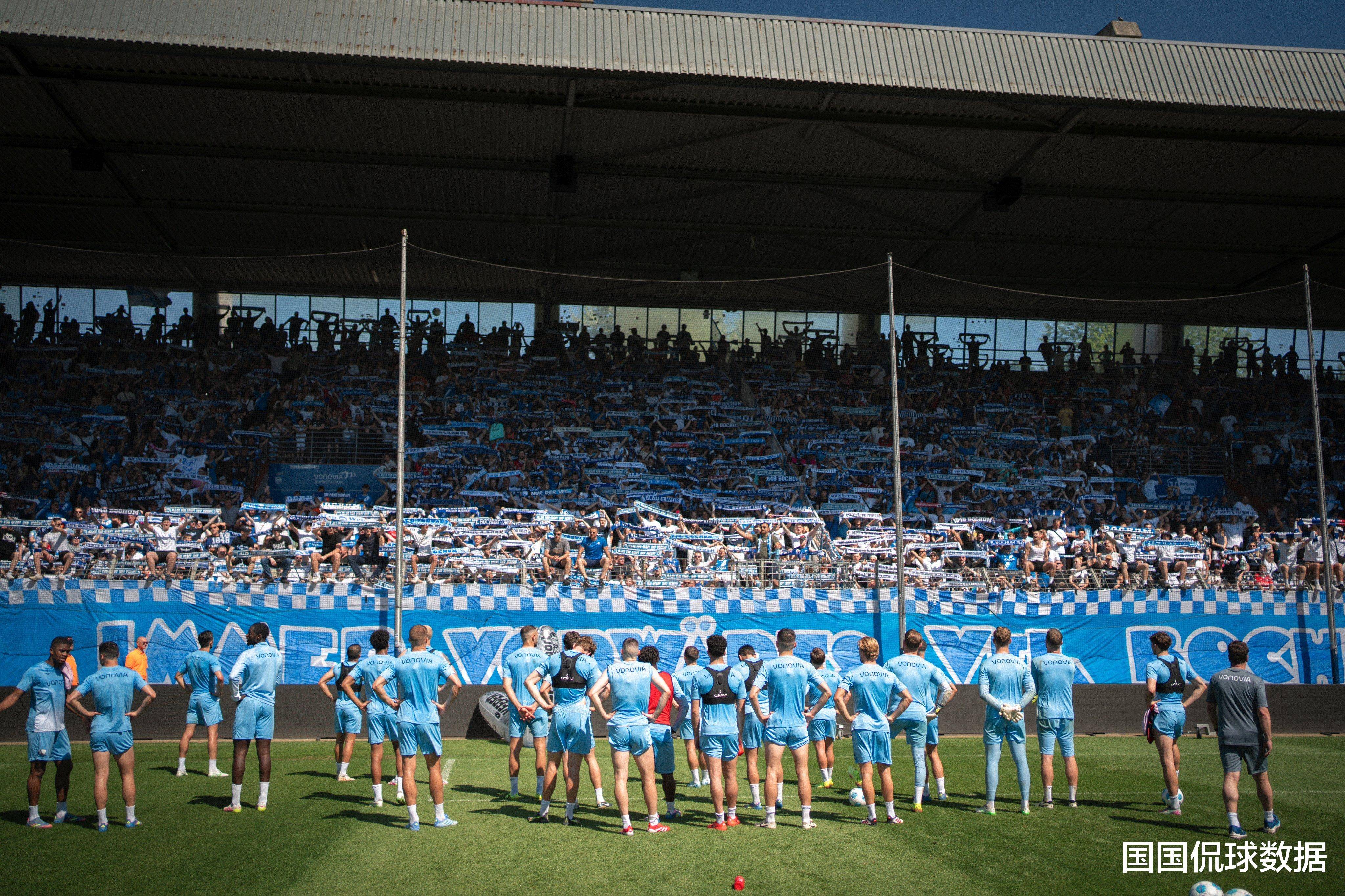 关于转会期德甲焦点战；广厦男篮扳平良机；赛场秩序良好；资深球员宣示担当的信息