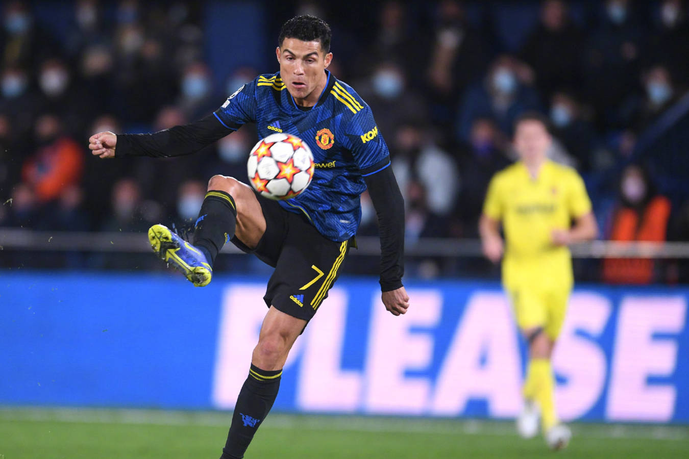 关于赛前里尔调整名单以备德甲;强势反弹环节打磨;质疑声仍在;训练强度明显提升的信息 关于赛前里尔调整名单以备德甲;强势反弹环节打磨;质疑声仍在;训练强度明显提升的信息