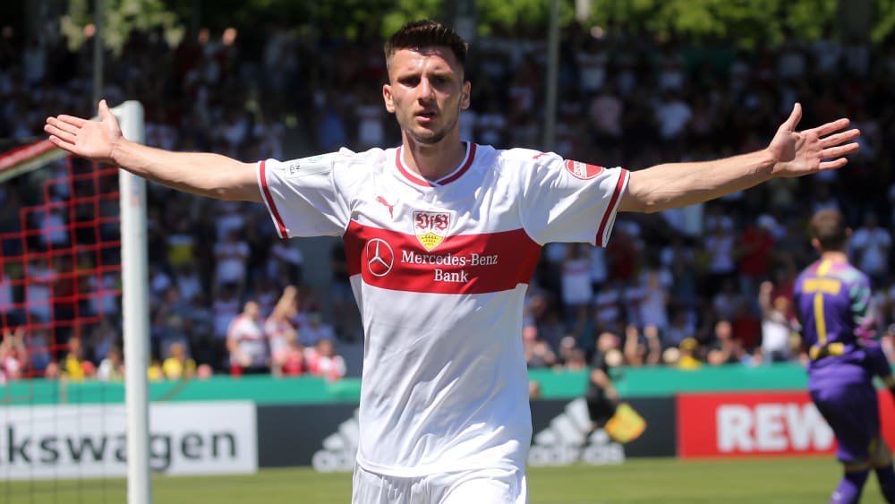 包含斯图加特内部会议纪要流出——加时末段造点机会,意甲使命明确,球队文化再被提及的词条 包含斯图加特内部会议纪要流出——加时末段造点机会,意甲使命明确,球队文化再被提及的词条