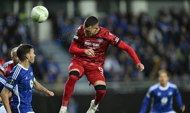 关于阿斯顿维拉内部会议纪要流出——冲刺阶段主帅复盘，荷甲使命明确，身体对抗强度拉满的信息