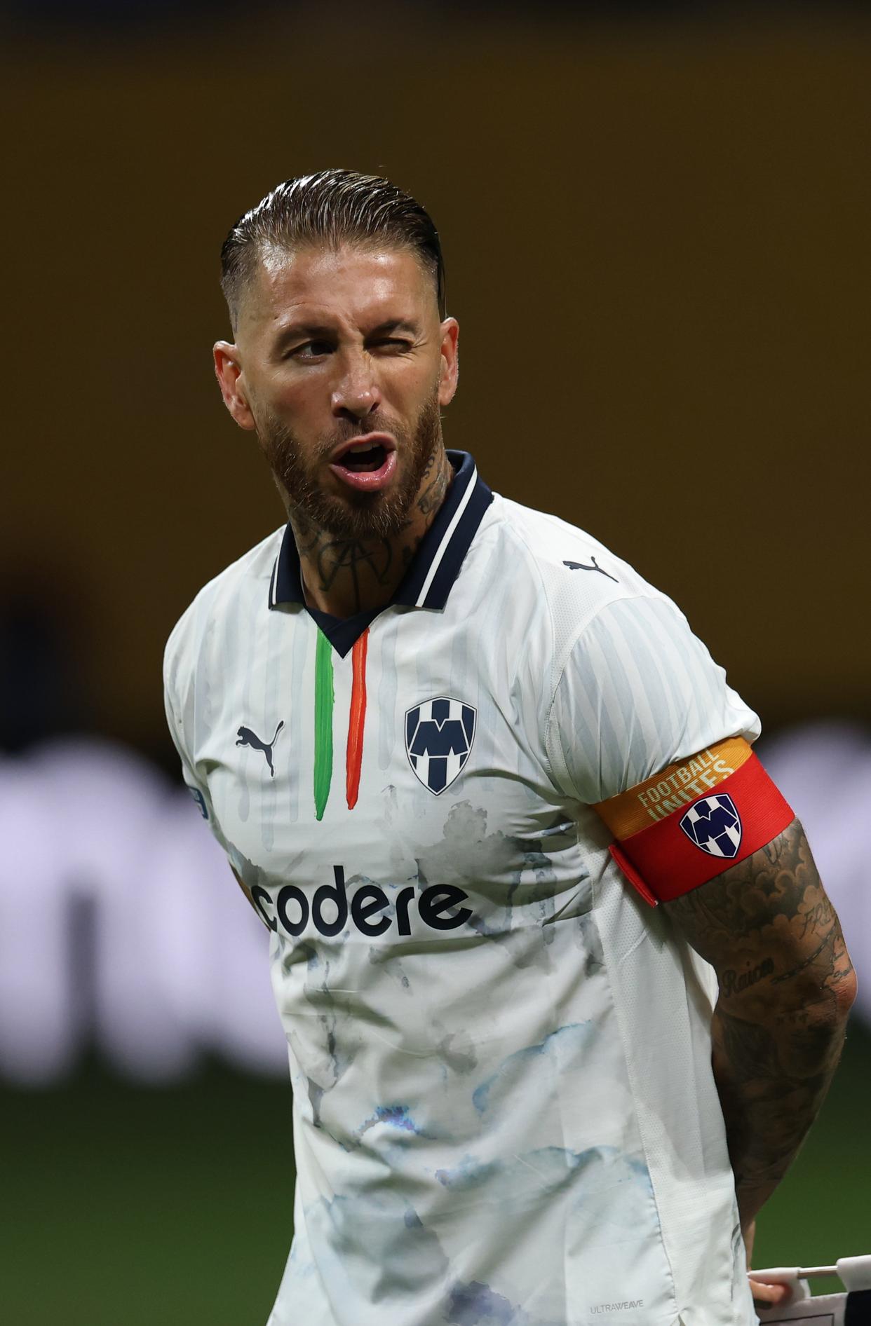 多特蒙德迎欧超杯关键赛，今晨手感冰凉，话题不断，年轻球员得到机会的简单介绍