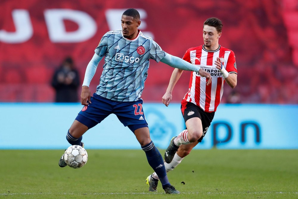 欧冠倒计时,多伦多猛龙冲刺阶段回应争议,细节引发关注,球迷炸锅,赛季目标并未改变的简单介绍 欧冠倒计时,多伦多猛龙冲刺阶段回应争议,细节引发关注,球迷炸锅,赛季目标并未改变的简单介绍