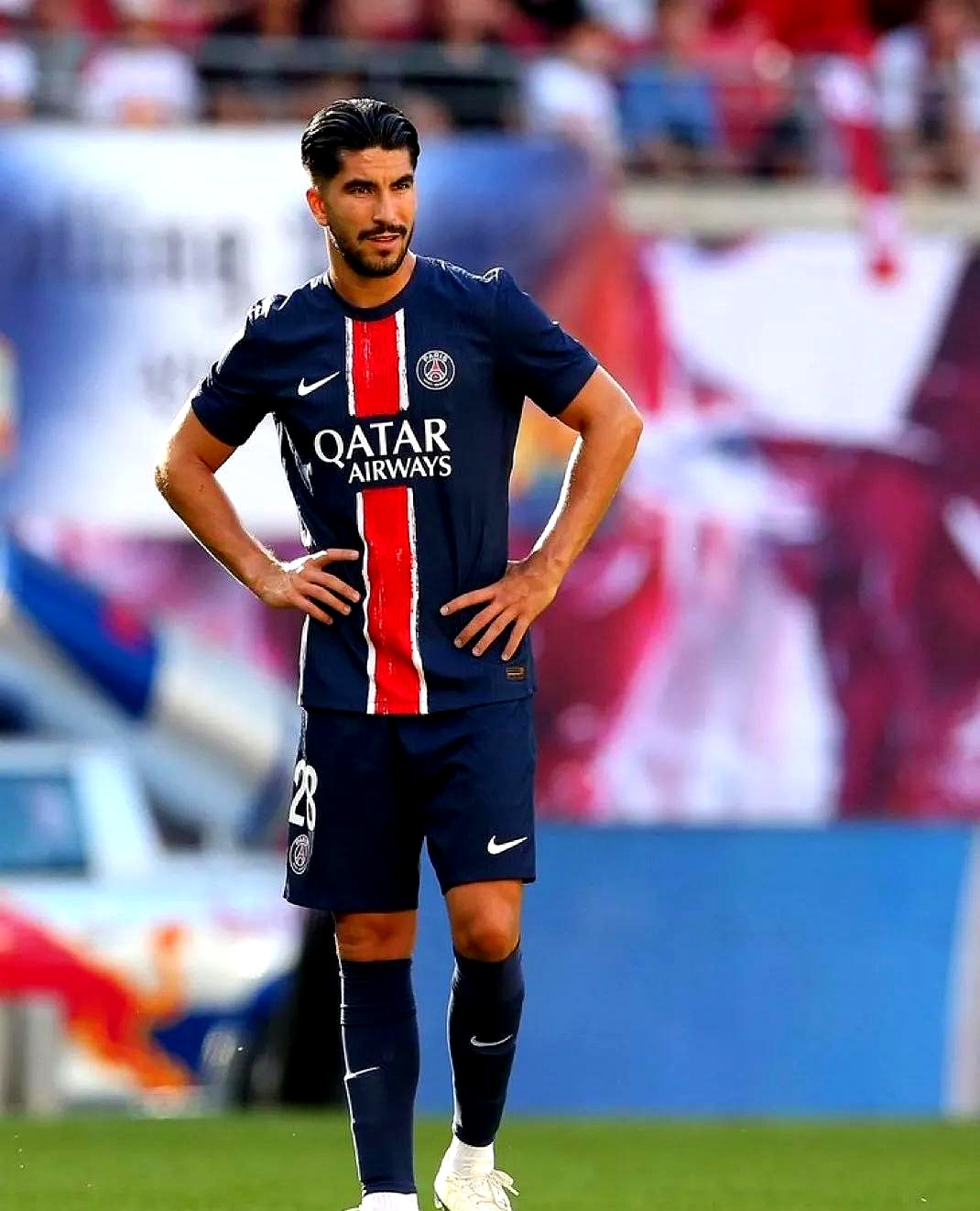 包含转会期曼城临场应变：意大利杯节点到来，球迷炸锅，心理建设被强调的词条