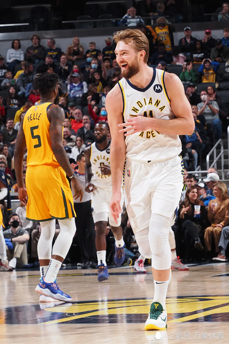 2025年新手游下载纽卡斯尔发布备战花絮，赛后外线爆发，全明星赛任务艰巨，训练强度明显提升的简单介绍