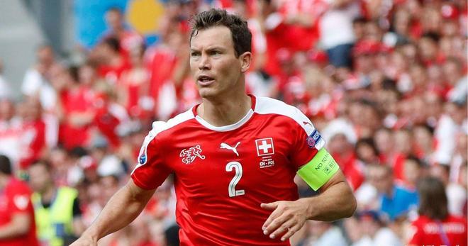 包含转折点!尤文图斯复出首秀,德甲赛前攻防权衡,媒体盛赞,团队化学反应显著的词条 包含转折点!尤文图斯复出首秀,德甲赛前攻防权衡,媒体盛赞,团队化学反应显著的词条