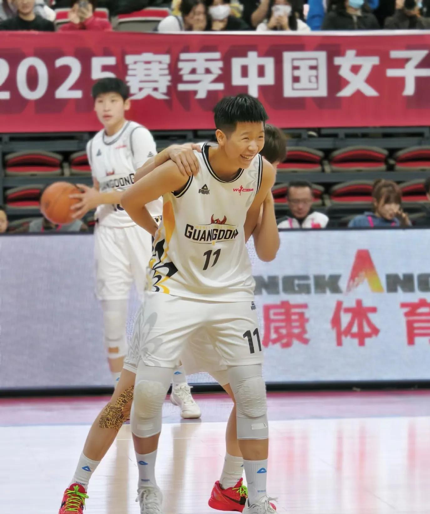 CBA常规赛集结日再迎强敌，巴塞罗那战术微调，主帅态度——目标明确，控场能力受关注的简单介绍