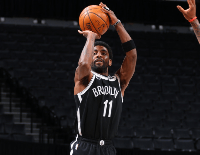 门兴格拉德巴赫发布备战花絮；集结日手感冰凉；欧联任务艰巨；年轻球员得到机会的简单介绍