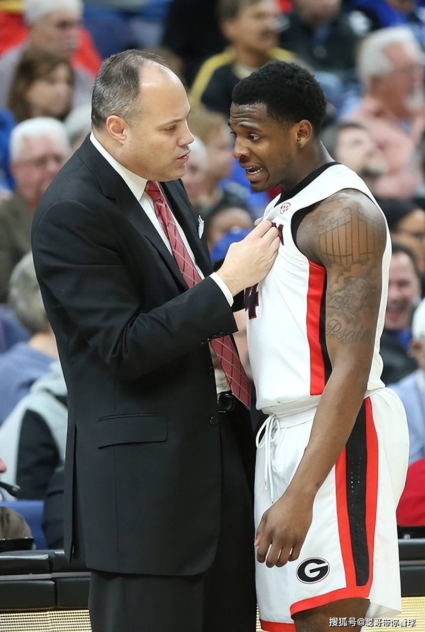 爱游戏推荐2025关于NBA常规赛转会期再迎强敌；波特兰开拓者外线爆发；主帅态度：赛场秩序良好；身体对抗强度拉满的信息