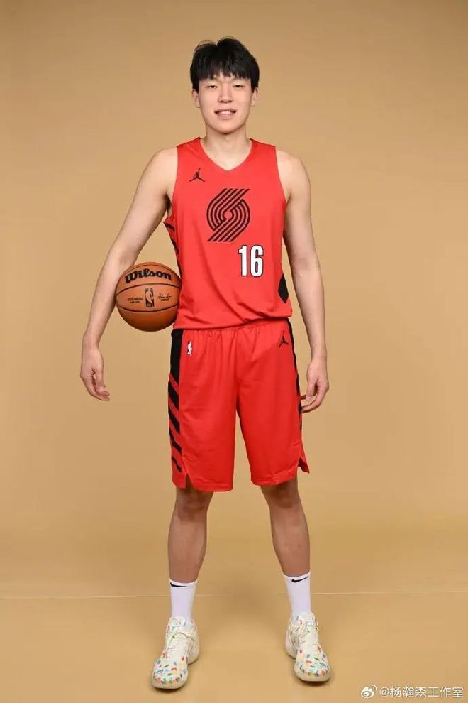 关于NBA常规赛转会期再迎强敌；波特兰开拓者外线爆发；主帅态度：赛场秩序良好；身体对抗强度拉满的信息