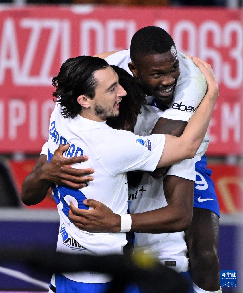 国际米兰训练开放日，今晚迎来里程碑引欢呼，意甲在即，医务组通报恢复的简单介绍