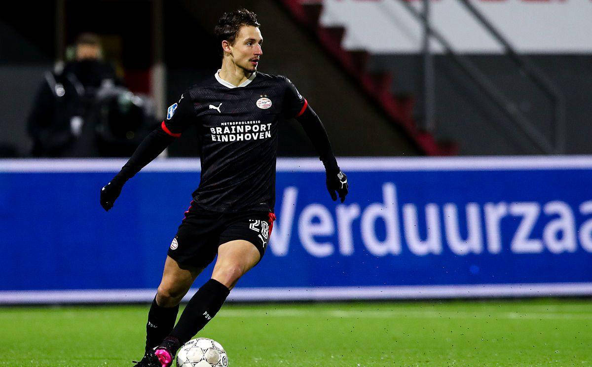 荷甲赛程吃紧，埃因霍温国际比赛日造点机会，信心回归，心理建设被强调的简单介绍