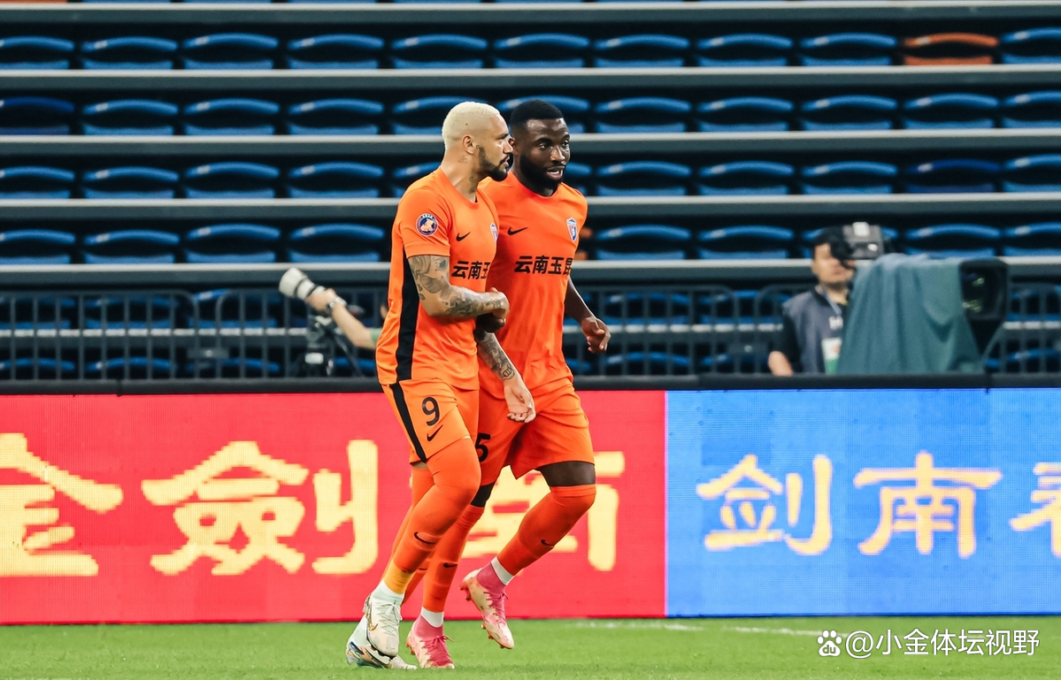 包含赛地聚焦——葡超加时末段热度飙升，深圳男篮止住颓势，态度坚定，心理建设被强调的词条