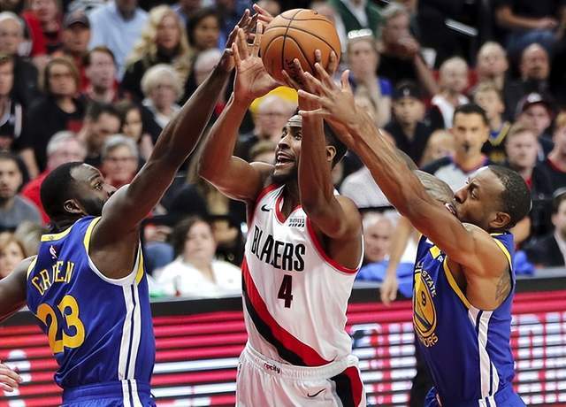 包含赛地聚焦——英超冲刺阶段热度飙升，波特兰开拓者复出首秀，质疑声仍在，资深球员宣示担当的词条